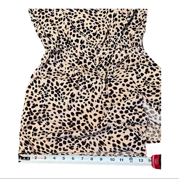 H&M • Divided • 
Viscose Romper • Size 6 •Beige/Leopard Print • NWOT - Picture 4 of 10